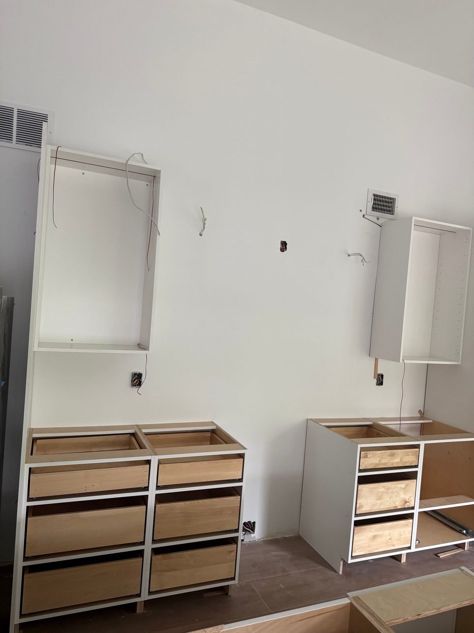 Cabinet installation detail